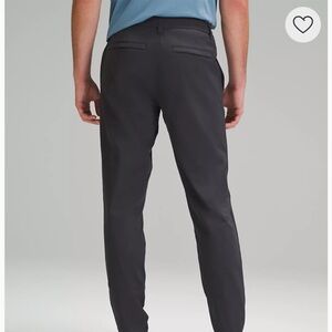 EUC men’s abc slim fit trouser lululemon men’s size 36W 32L